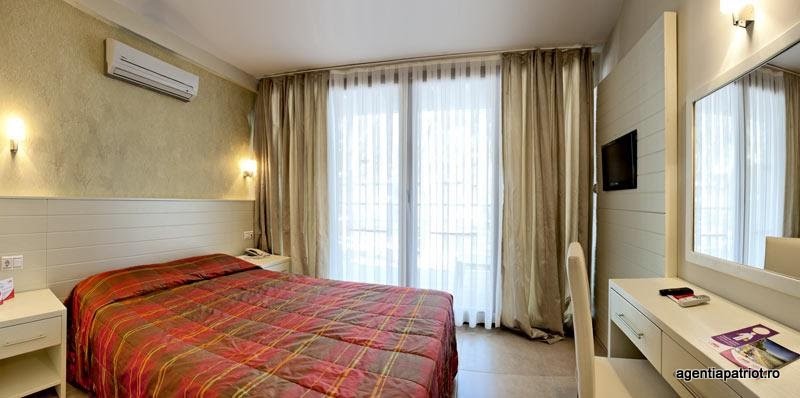 imagini hotel OMER HOLIDAY KUSADASI